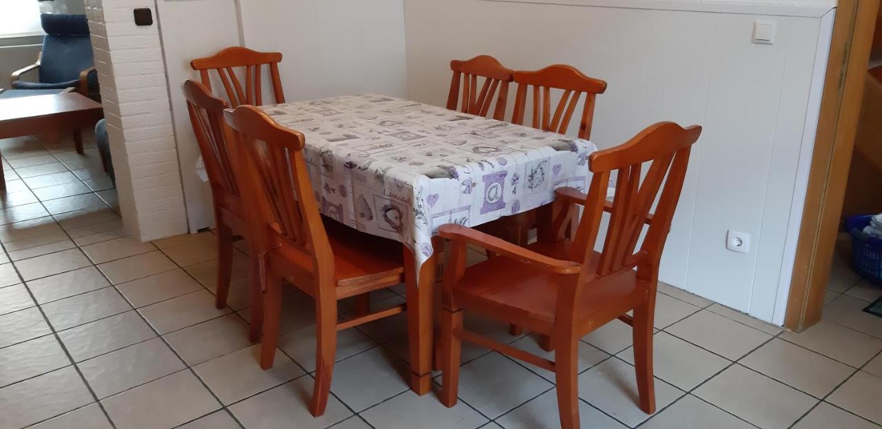 Ferienwohnung Bottrop Radetzki Buitenkant foto